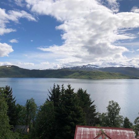 Hus Pa Bakken Lägenhet Skaland Exteriör bild